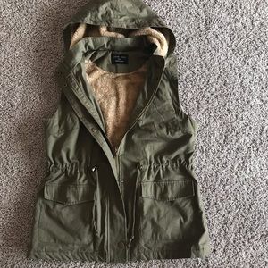 Love Tree Olive Green Faux Fur Vest